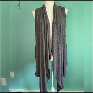 Gray L/XL loose sweater “vest”
